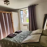 Maison De A La Campagne, Animaux Admis - Fr-1-489-99 * Vaumas