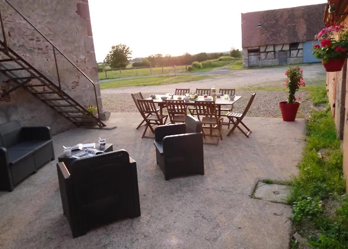 Maison De A La Campagne, Animaux Admis - Fr-1-489-99 * Vaumas