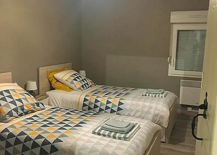 Maison De A La Campagne, Animaux Admis - Fr-1-489-99 * Vaumas